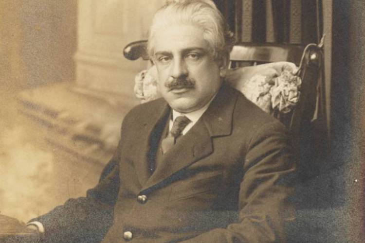 Livro de Aço
