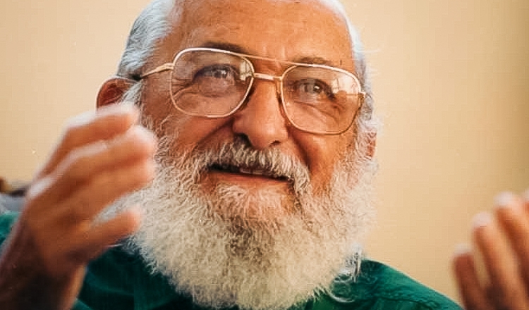 Livro de Aço